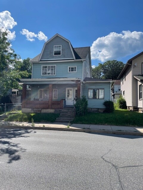 Foto del edificio - 2730 6th Ave