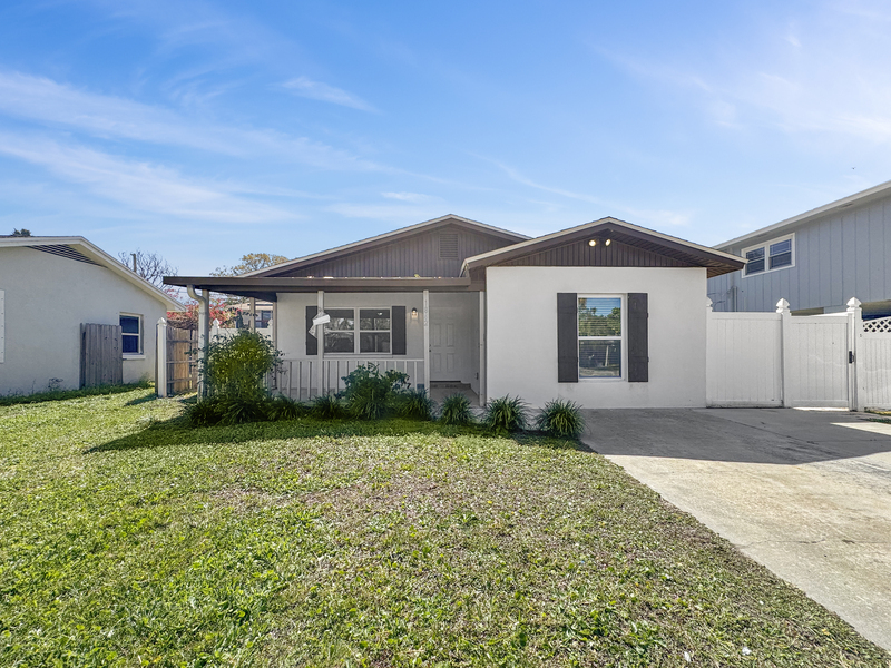 Foto principal - 1842 Shore Acres Blvd NE