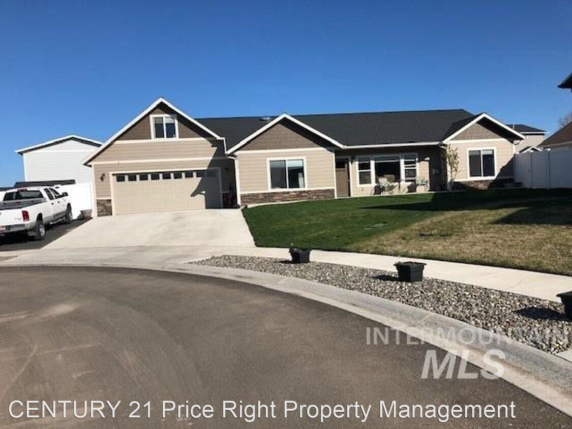 3 br, 2 bath House 1526 Discovery Dr. House Rental in Lewiston, ID