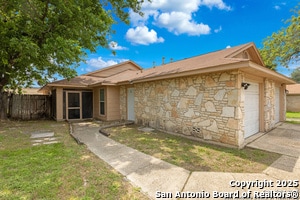 Primary Photo - 5818 Liberty Bell St