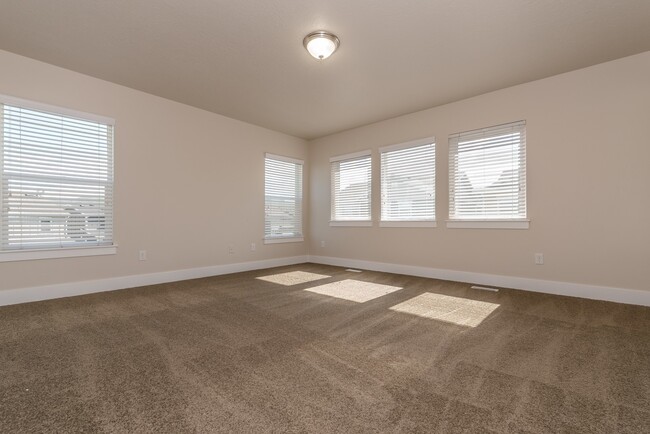 Building Photo - Gorgeous Home in Herriman!