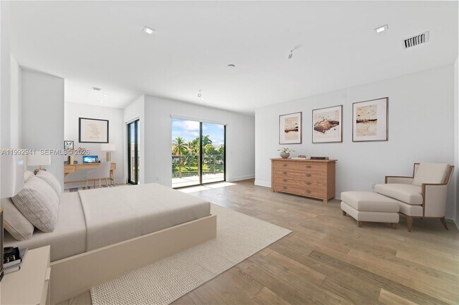 Foto del edificio - 16680 Botaniko Dr N