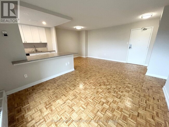 Building Photo - 1 Cedarwoods Crescent