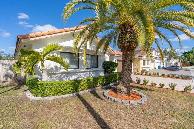 Foto del edificio - 15057 SW 32nd St