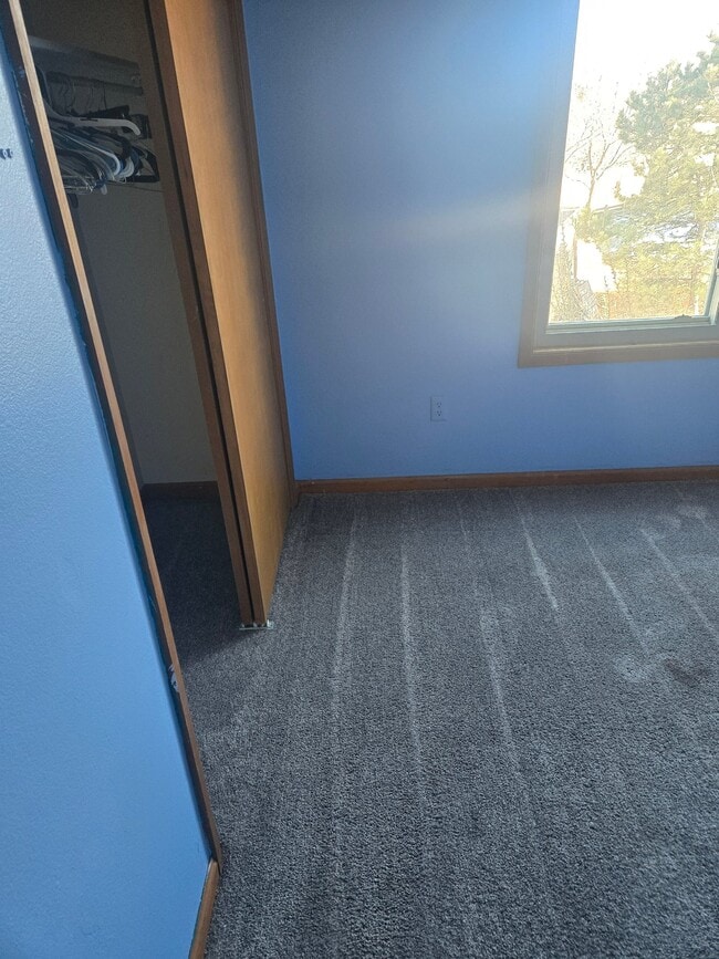 Building Photo - 15030 Harrison St.