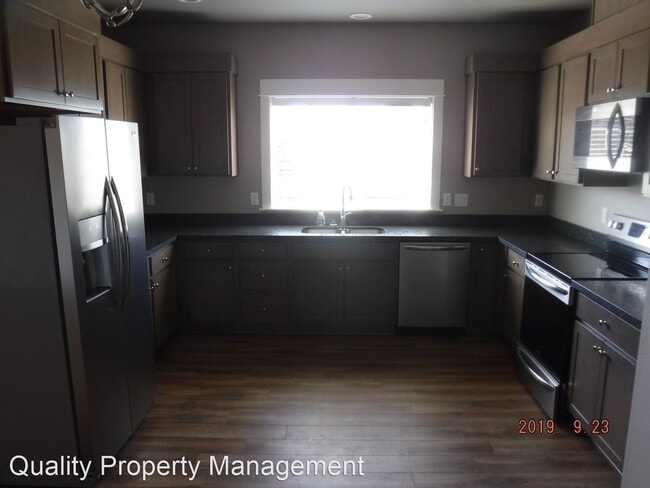 Building Photo - 3521 Juanipero Way