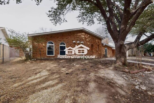 Foto del edificio - Renovated home in Plano Ready to Be Your Home