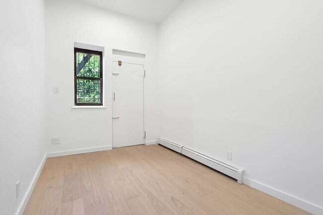 Building Photo - 461 Classon Ave