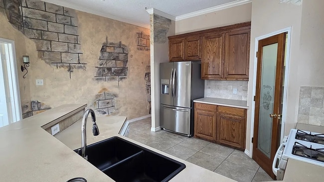 Building Photo - 9050 Saranac Trail