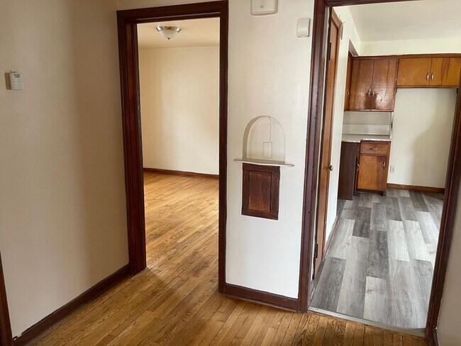 Foto del edificio - 2827 W Bobolink Ave