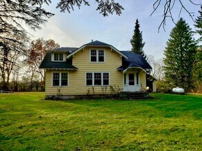 Building Photo - 5830 Thomas Rd