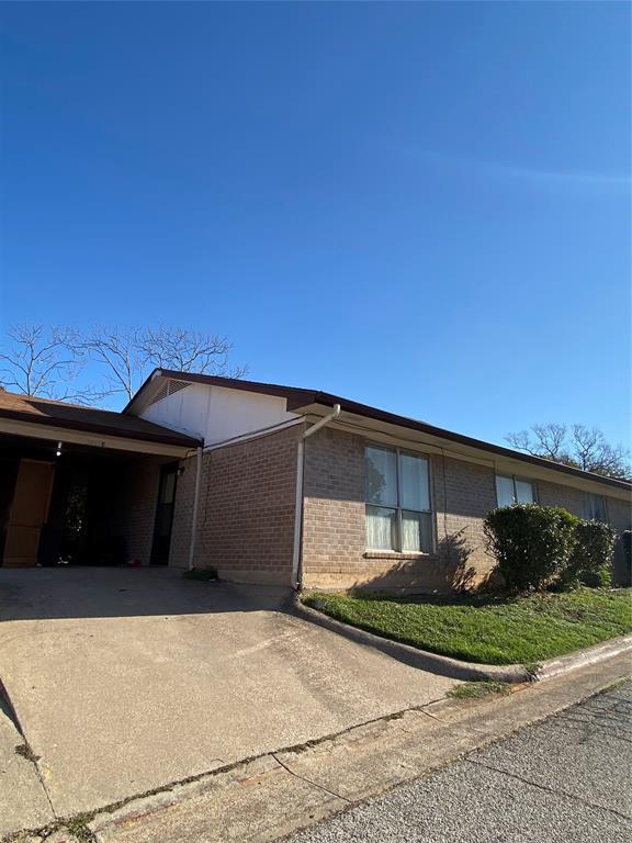 2643 W Randol Mill Rd Unit C, Arlington, TX 76012 Room for Rent in