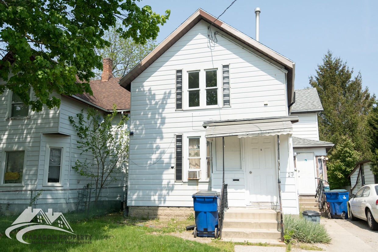 Primary Photo - 19.5 Princess St N
