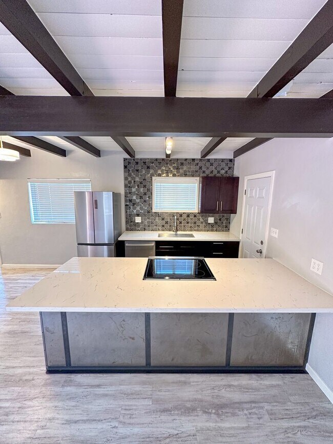 Foto del edificio - 1936 N Tucson Blvd