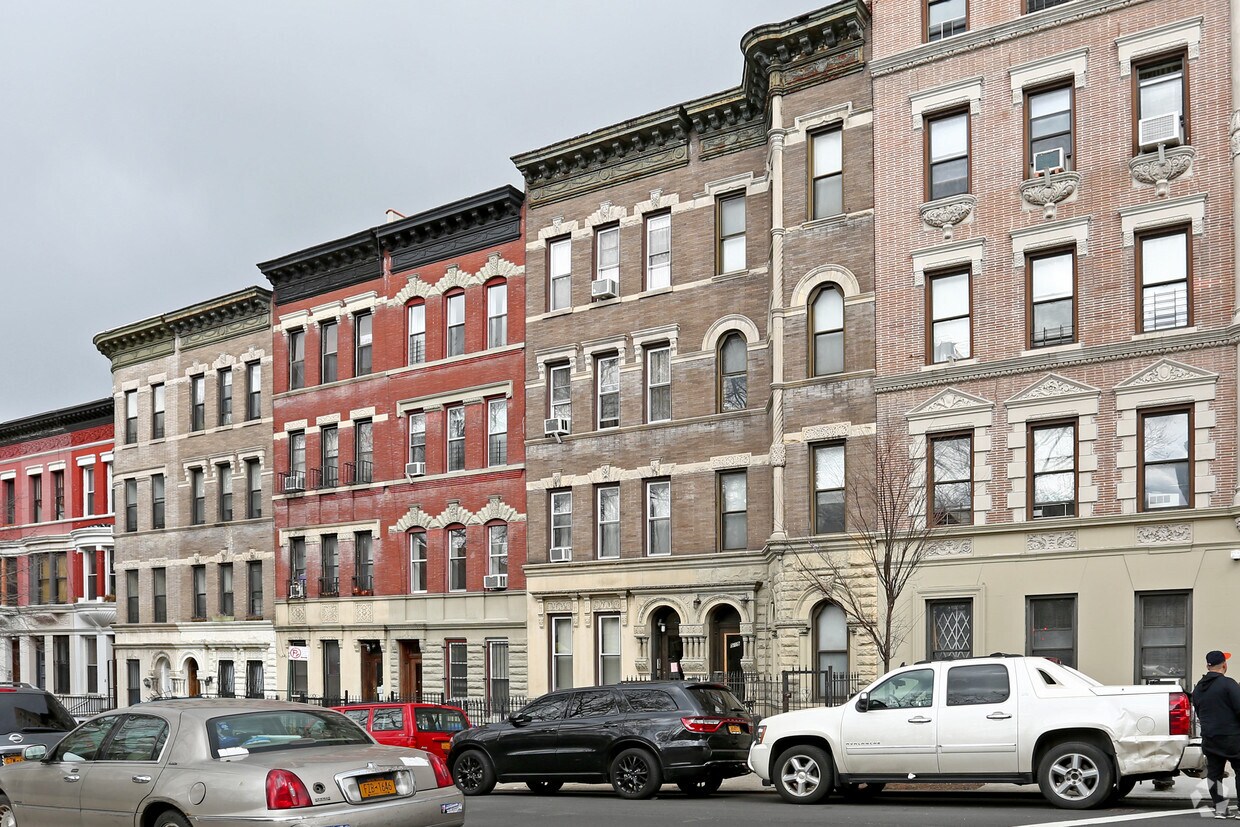Primary Photo - 521 W 141st St
