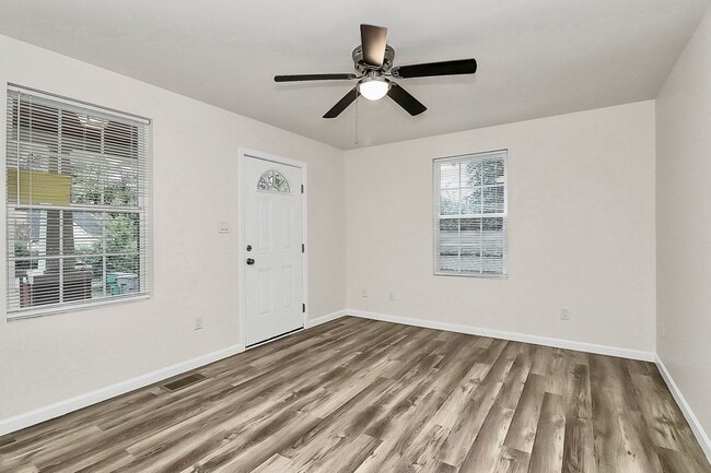 Photo - Rent Special on Affordable Duplex in Ender... House