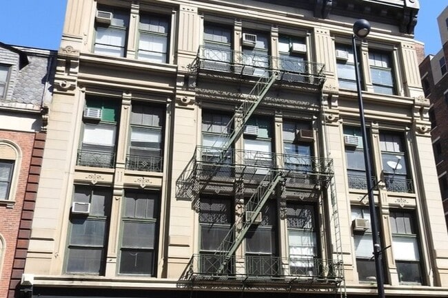 Exterior - Sinton Flats