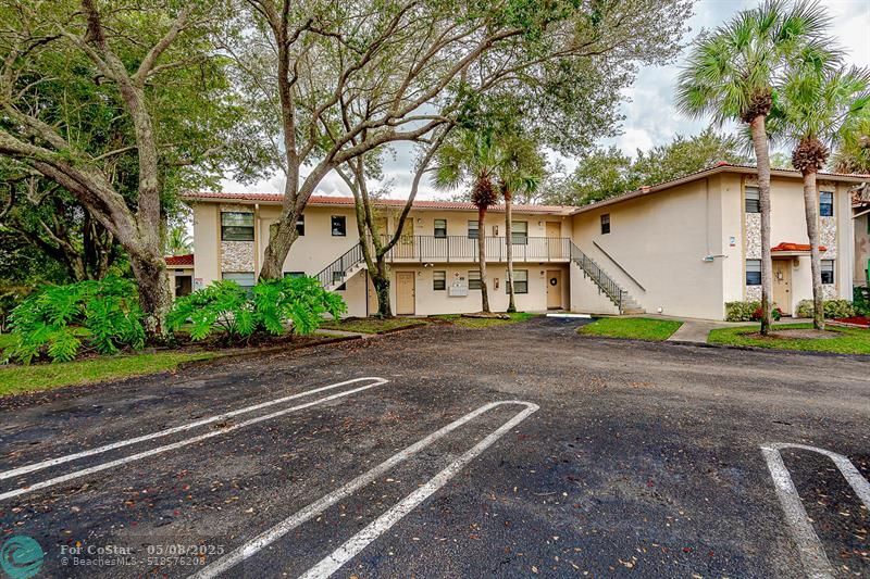 Primary Photo - 11434 NW 45th St