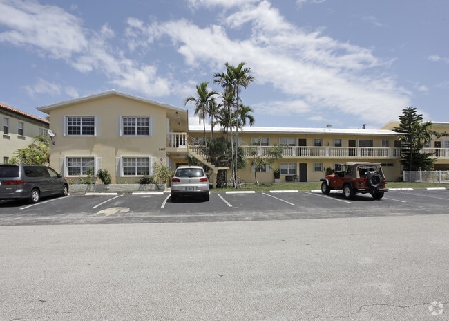 Building Photo - Longview House Apartments