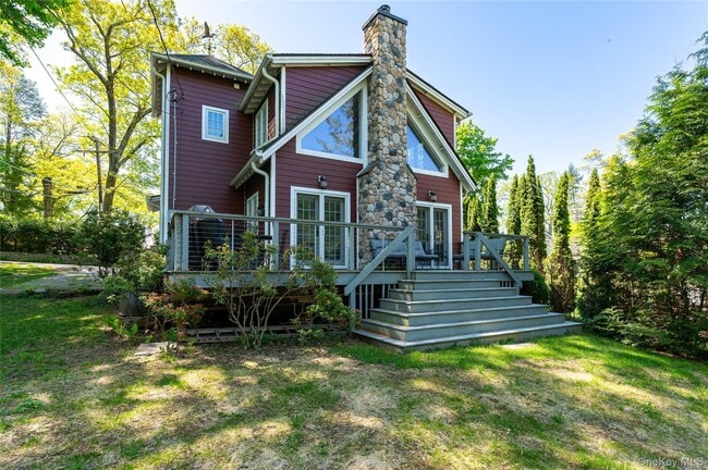 Building Photo - 53 Cove Rd