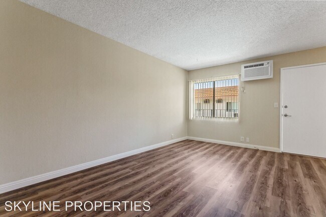 Foto del edificio - 17818 Woodruff Ave