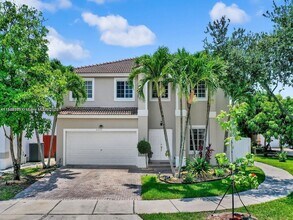 Building Photo - 5343 NW 111th Ct