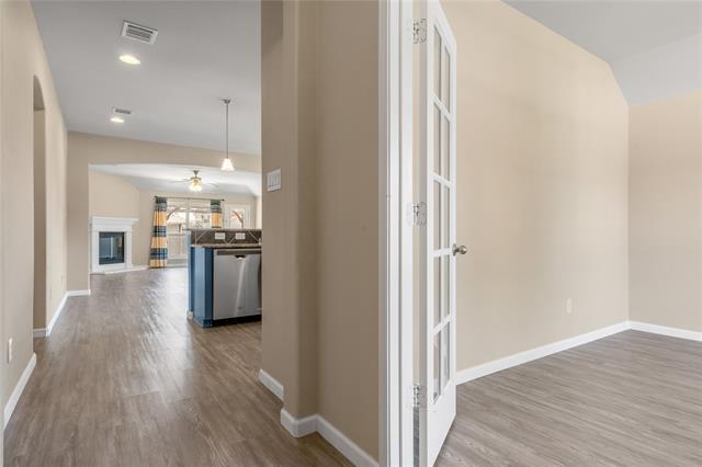 Foto del edificio - 4700 Meadow Green Trail