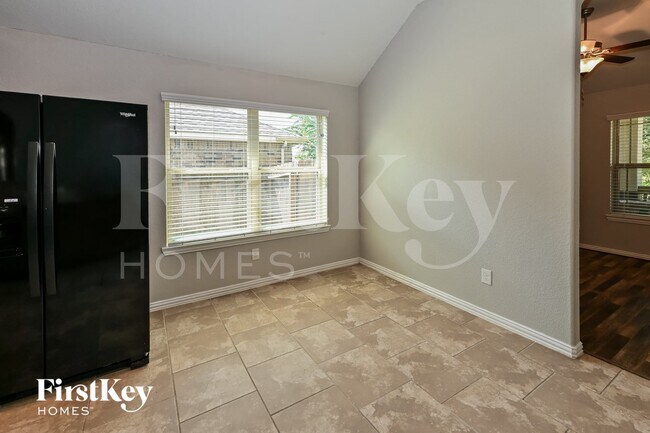 Foto del edificio - 17914 Chelsea Dell Drive