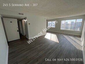Building Photo - 245 Serrano Ave