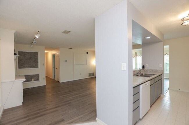 Foto del edificio - 10213 Wolfe Manor Ct