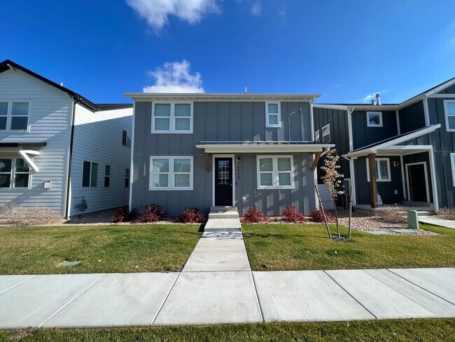 Foto del edificio - 4 bedroom/2.5 bathroom House in Payson