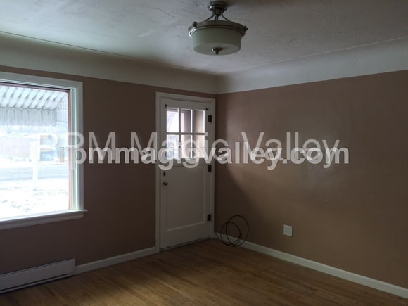 Building Photo - 432 Locust St