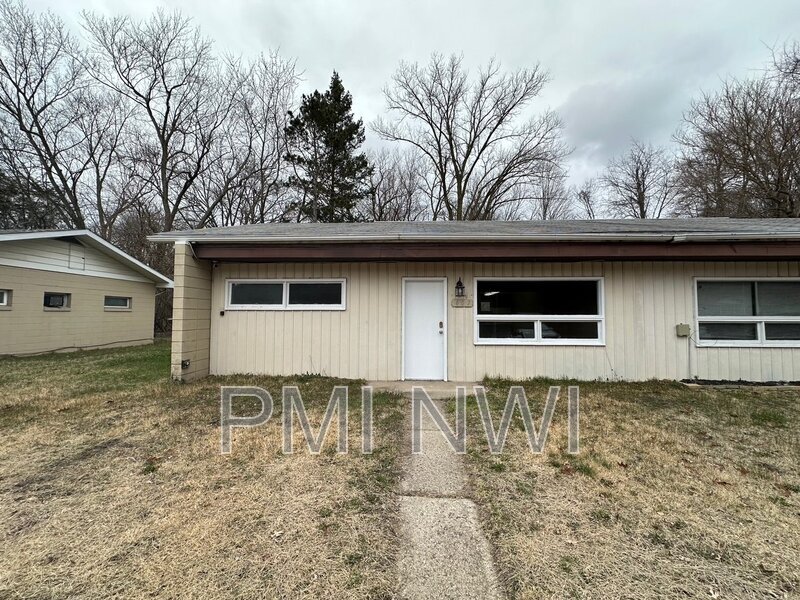 Primary Photo - 407 Ogden Ave