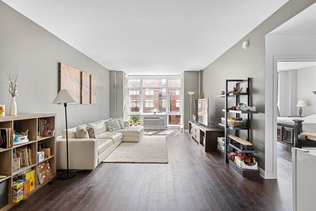 Foto del edificio - 1450 Washington St