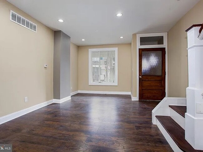 Foto del edificio - Updated 3 Bedroom Rental in Brewerytown wi...