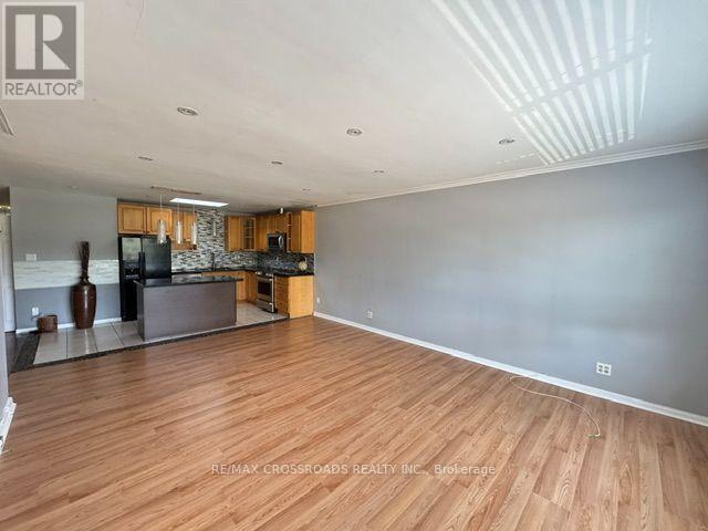Photo du bâtiment - 840 Danforth Rd