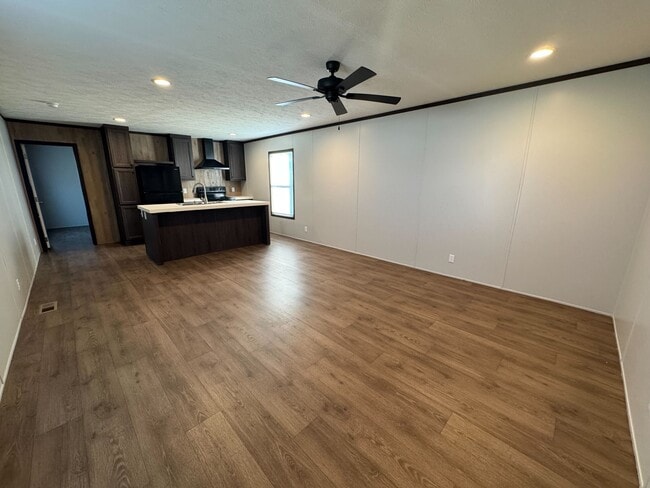 Foto del edificio - 103 Prairie Dr