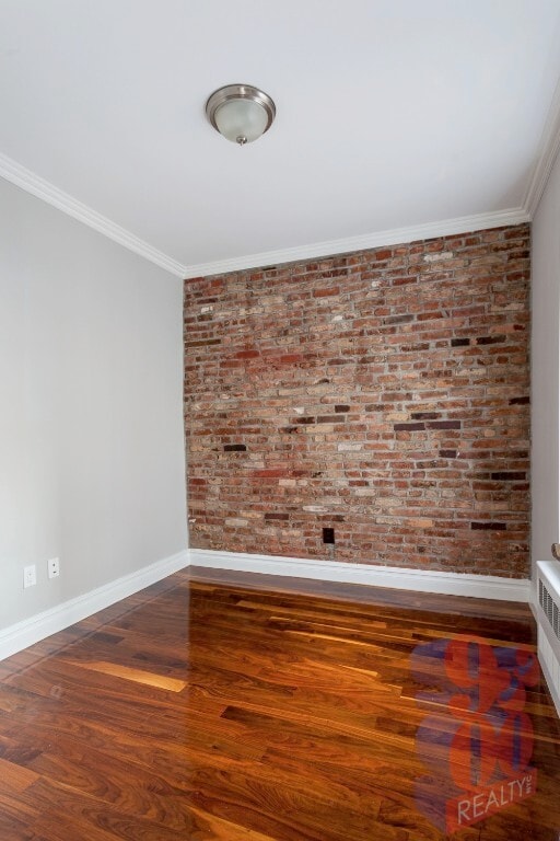 Building Photo - 1590 Lexington Ave