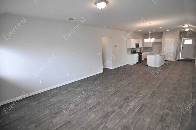 Building Photo - 14016 Macquarie Dr