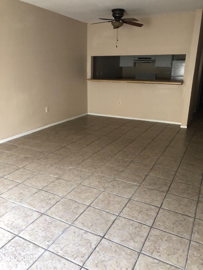 Main living area - 1849 Southpointe Dr