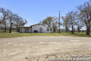 Building Photo - 2124 Polly Ln