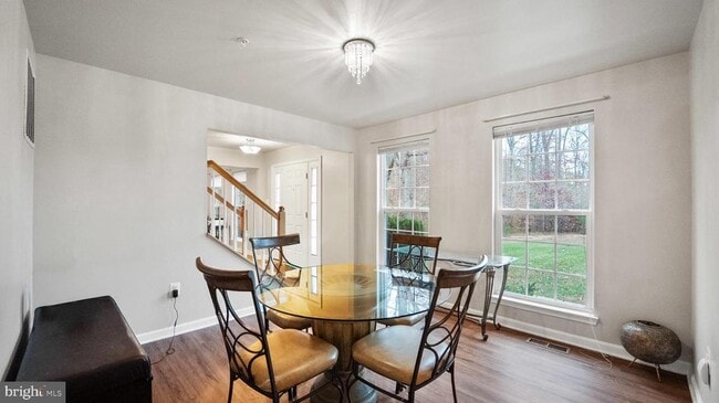 Building Photo - 12100 Vintner Dr