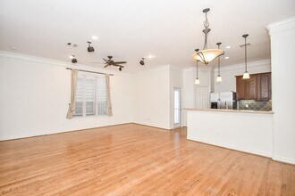 Building Photo - 3313 New Garden View Ln