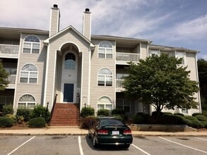 Building Photo - 5012 Lawndale Dr