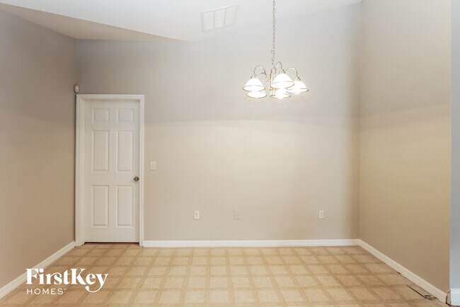 Foto del edificio - 3470 Heath Dr