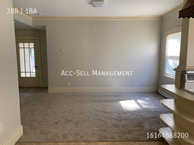 Building Photo - 209 Valley Ave NW