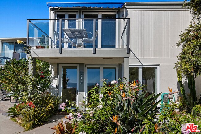 Building Photo - 6240 Tapia Dr