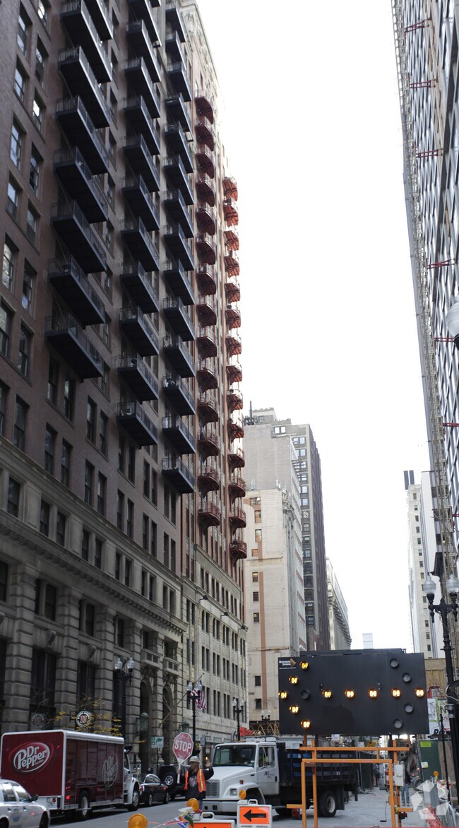 Foto del edificio - Concord City Centre Lofts