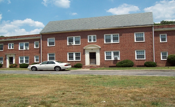 Building Photo - Azalea Apartments