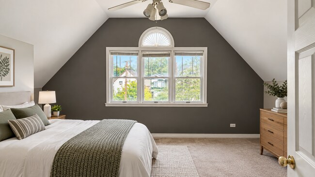 Foto del edificio - 3636 N Hermitage Ave